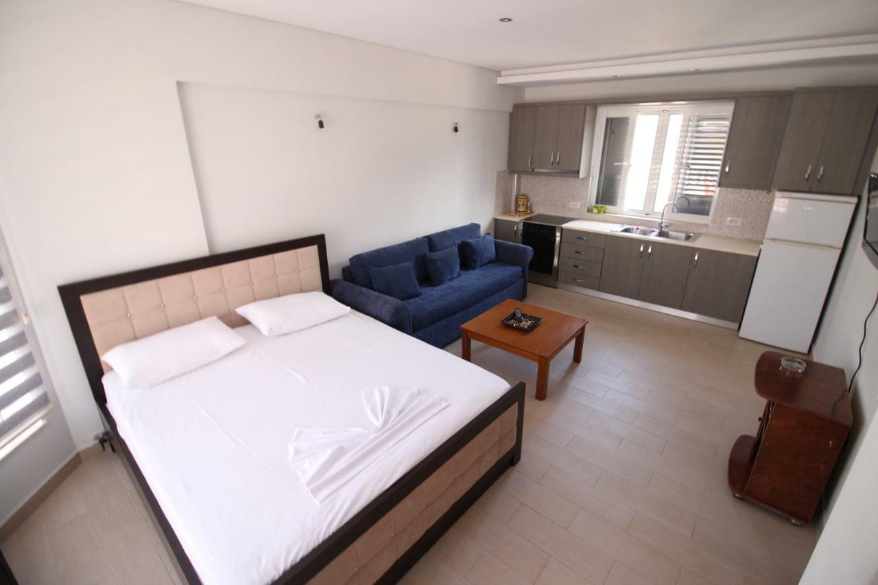Apartments&Studios ARDIAN-MANDI Sarandë Exterior foto